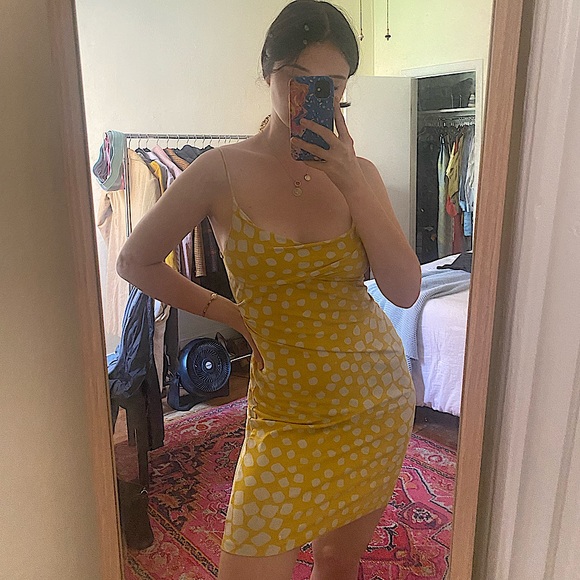 Vintage DvF Silk Dress - Picture 2 of 3